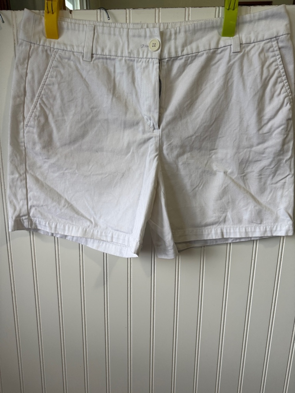 LOFT White Cotton Bermuda Shorts 6 inch size 10